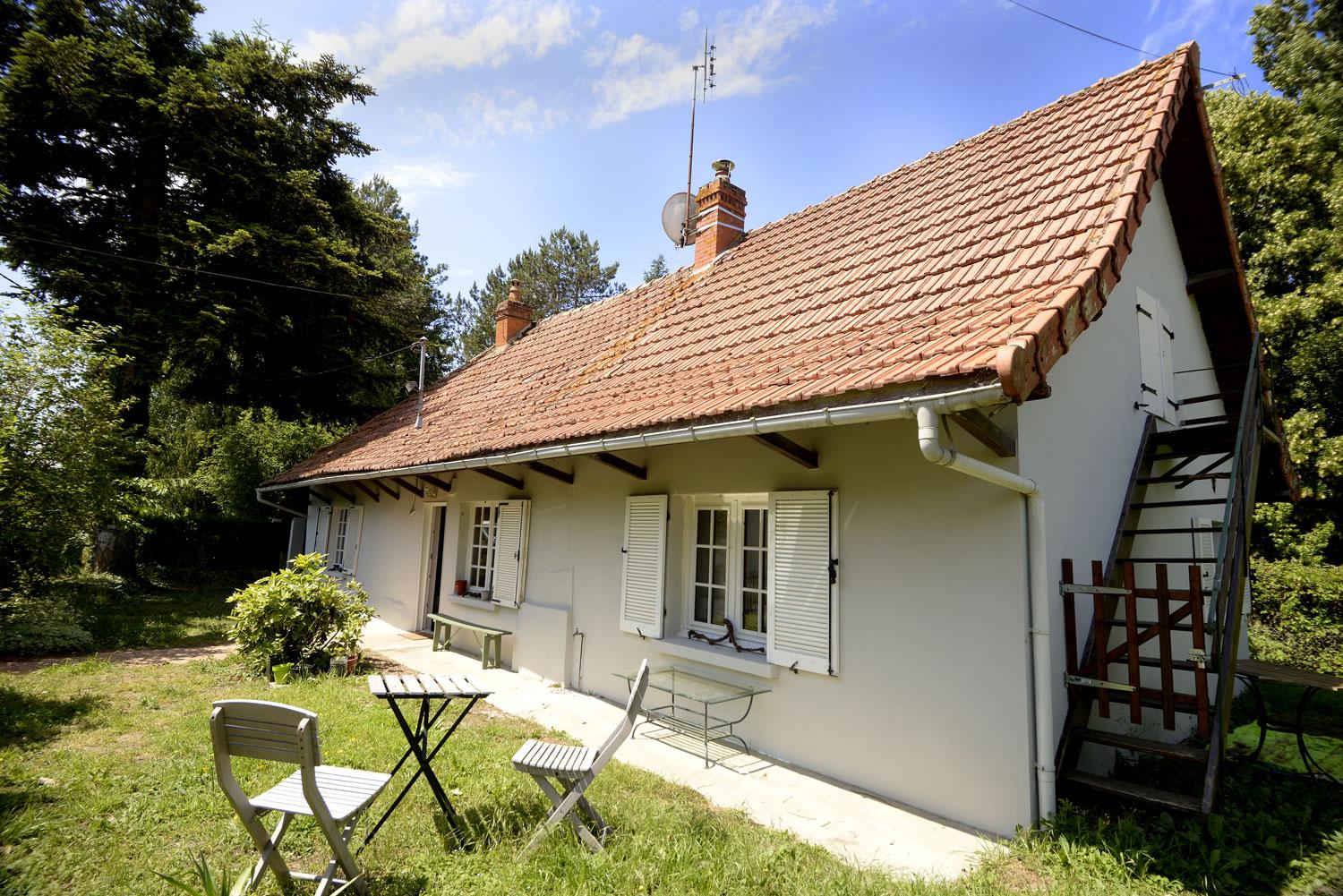Nature house in Saint-Vincent-en-Bresse