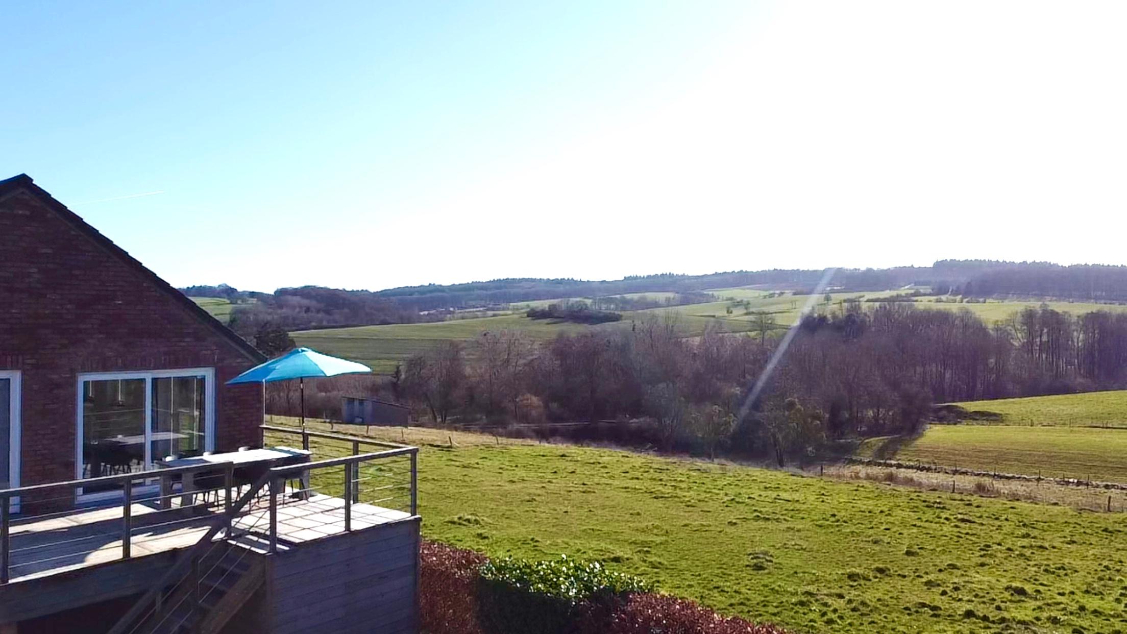 Nature house in Barzin