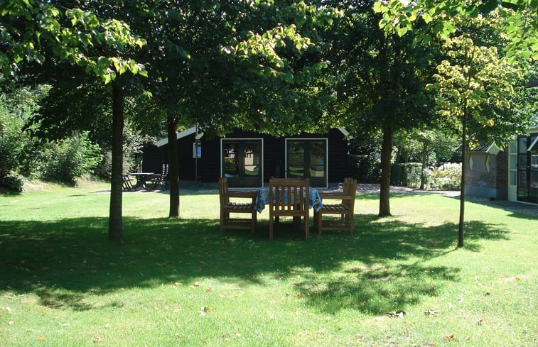 Natuurhuisje in Laren gld.