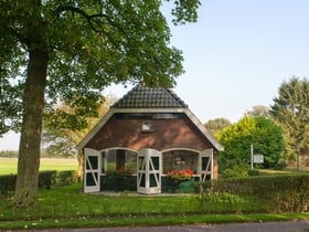 Maison nature à Oosterhesselen