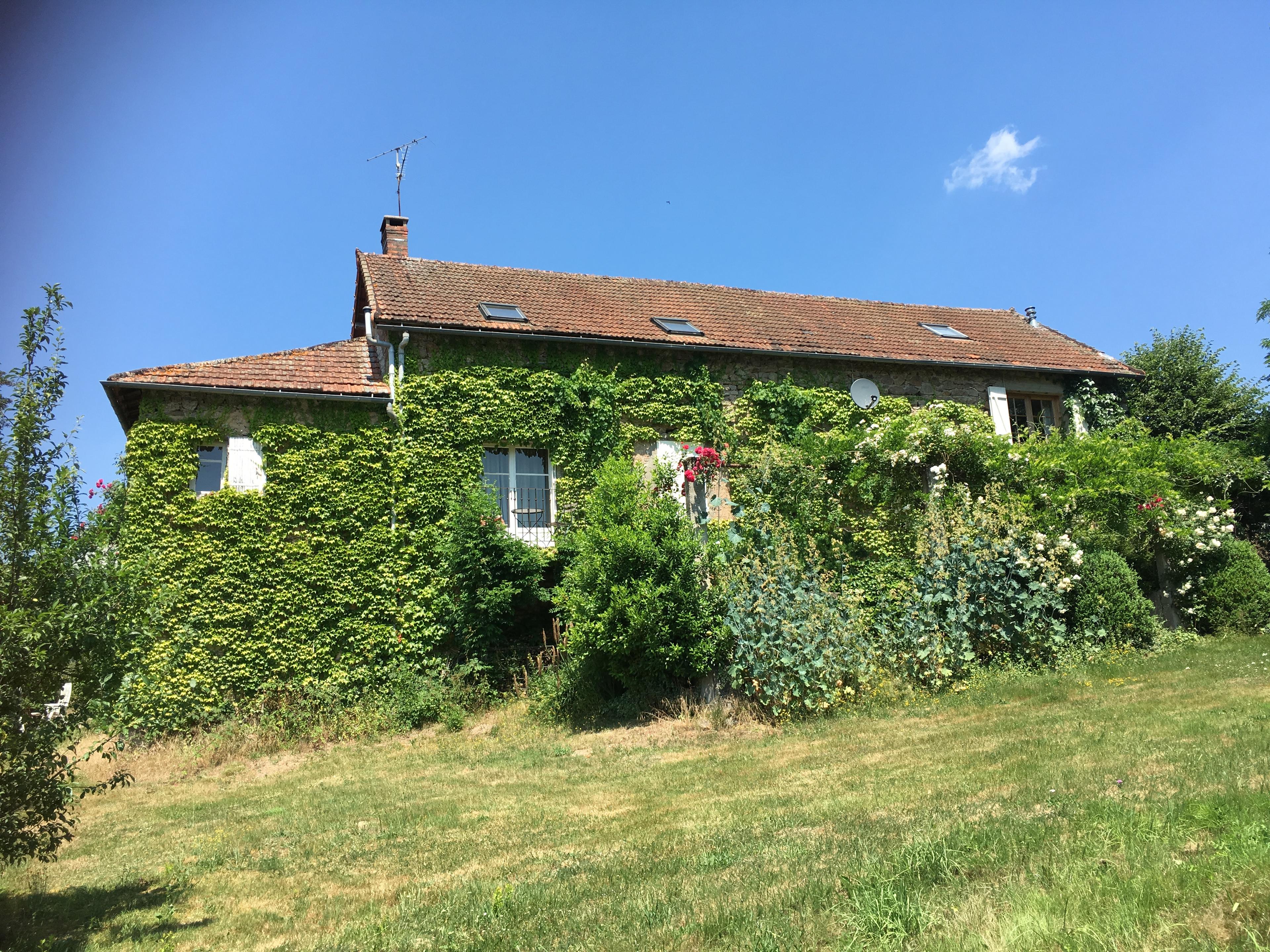 Nature house in Les Vouas Corancy