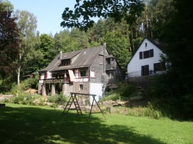 Naturhäuschen in Beltheim