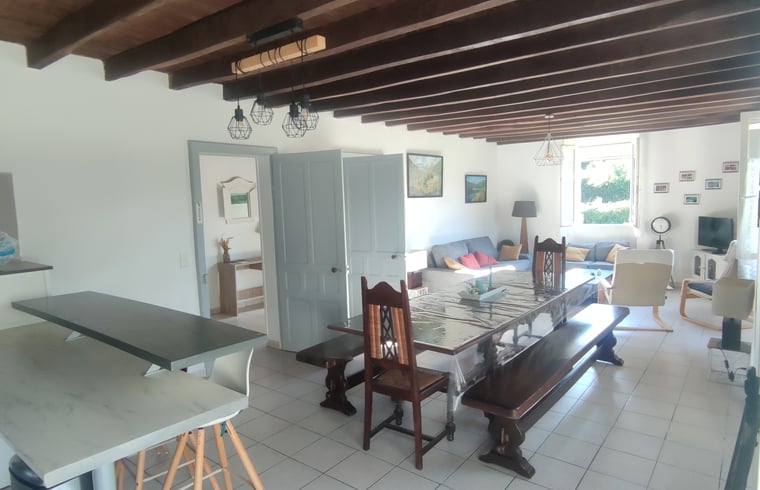 Vakantiehuis in UHART-MIXE — foto 2