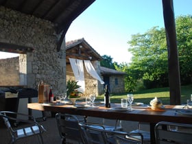 Maison nature à Sainte Colombe de Villeneuve