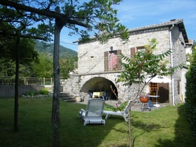 Maison nature dans La Souche