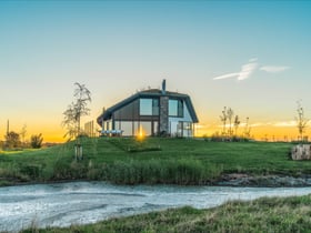 Casa nella natura a De Waal