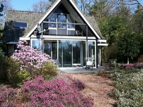 Nature house in Een