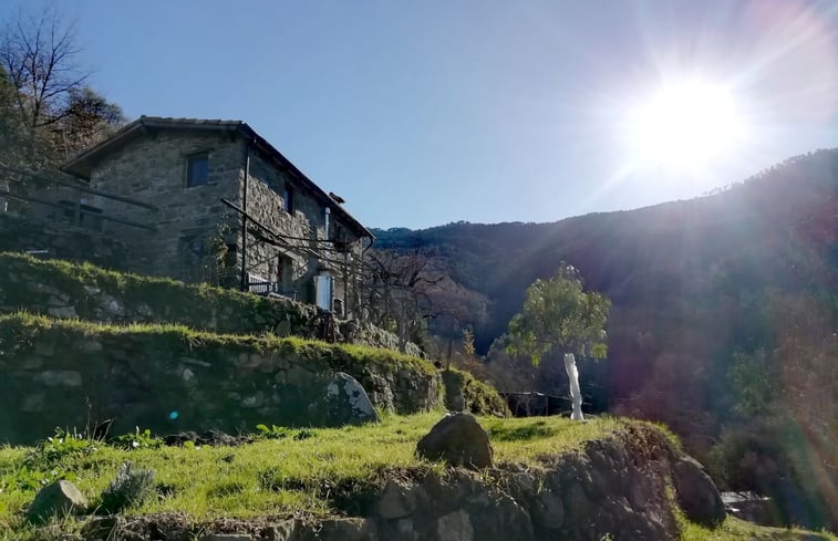 Nature house in Apricale: 9