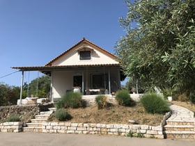 Nature house in Vasilopoulos