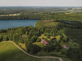 Naturhäuschen in Zagaje