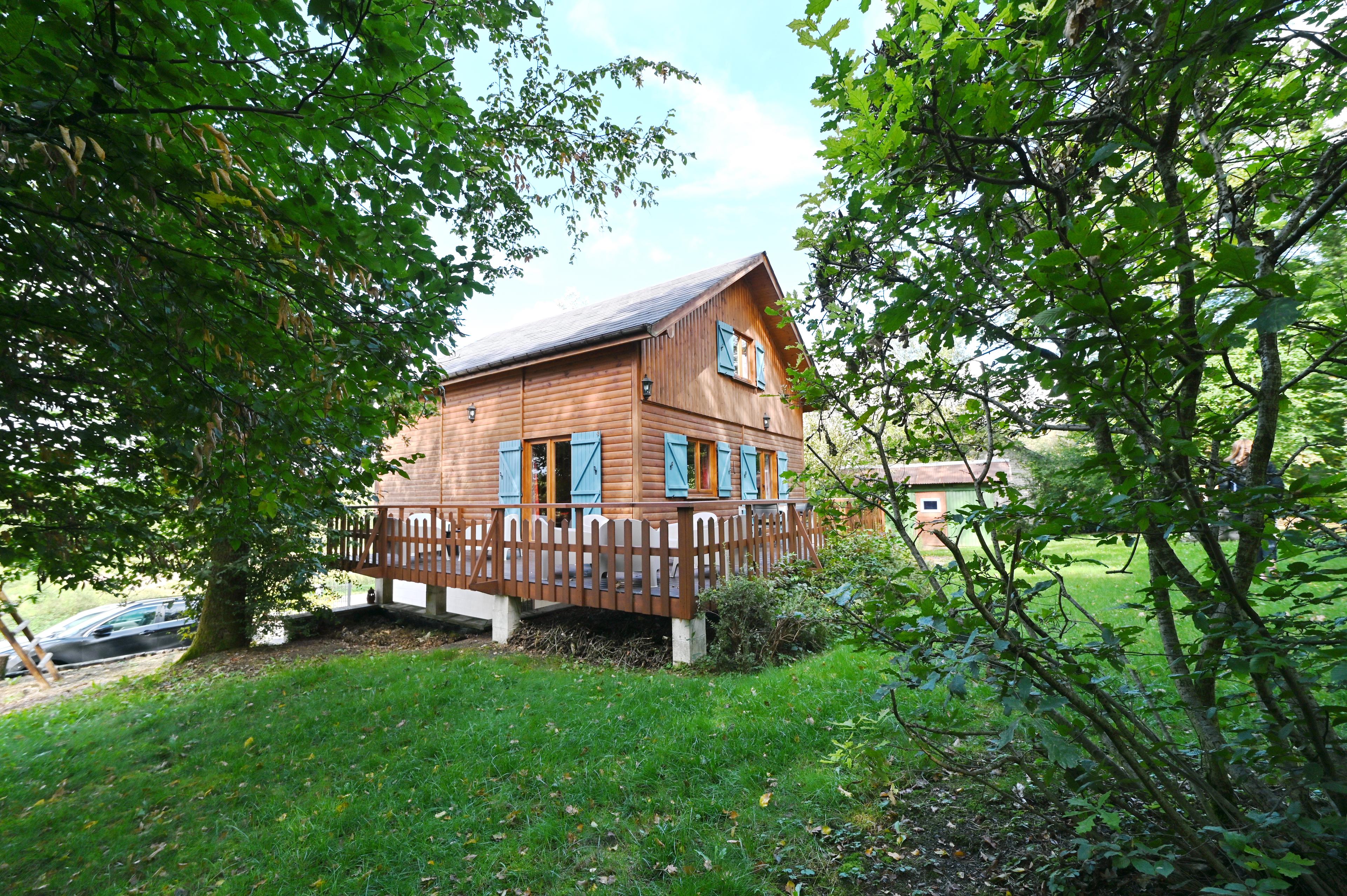 Maison nature à Biron