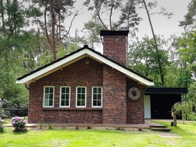 Casa nella natura a de Lutte