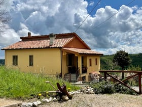 Casa nella natura a Montemonaco