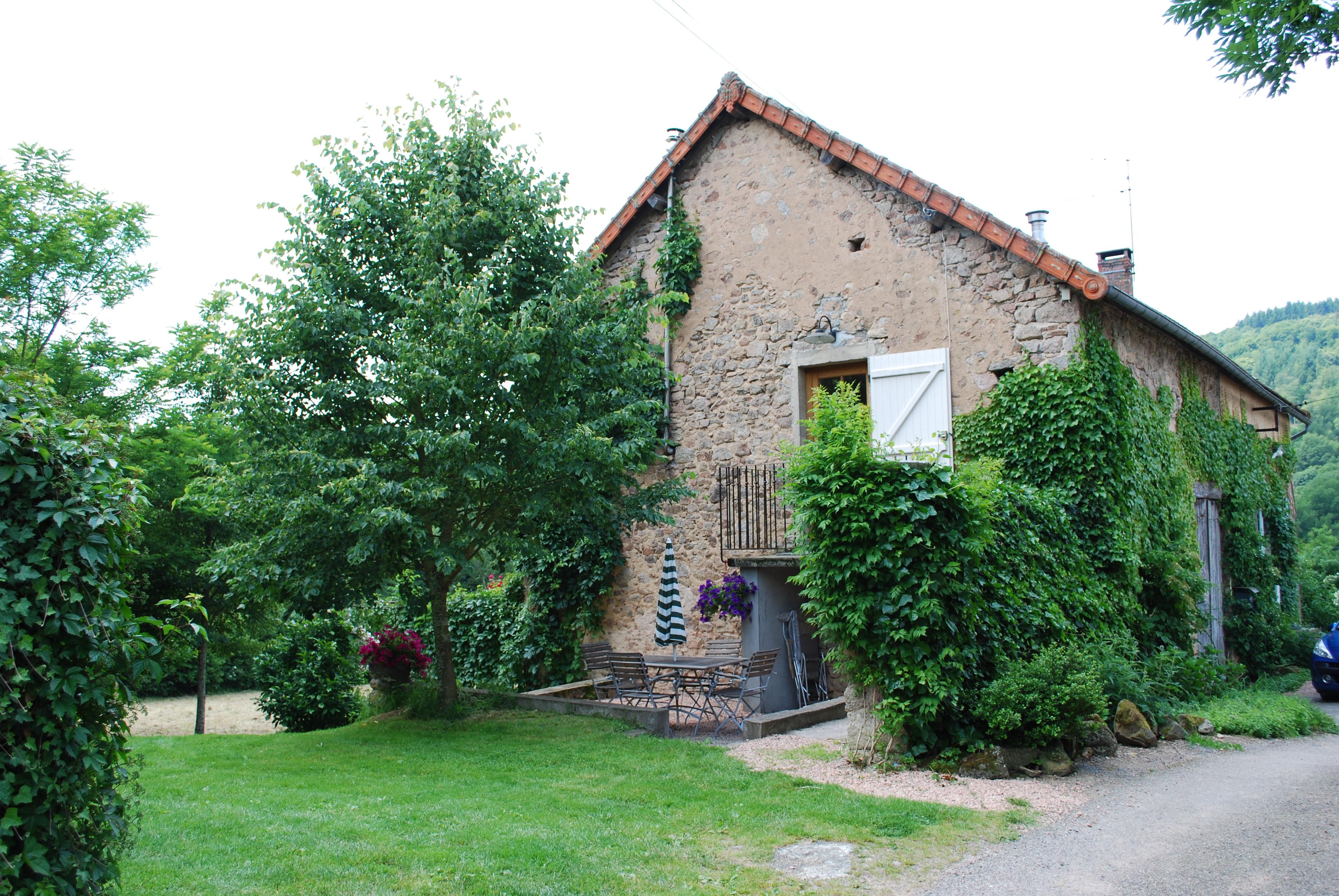 Nature house in Les Vouas Corancy