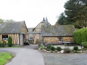 Casa nella natura a Kaifenheim