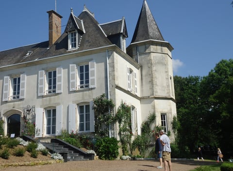 Nature house in Chateau Guibert: 28