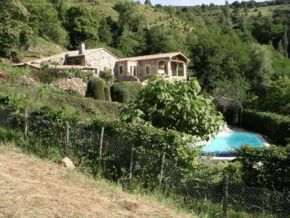 Maison nature à Pourcheres