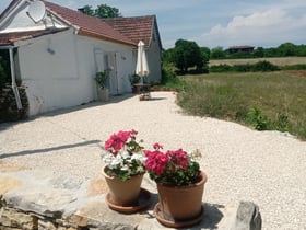 Maison nature à Puyjourdes