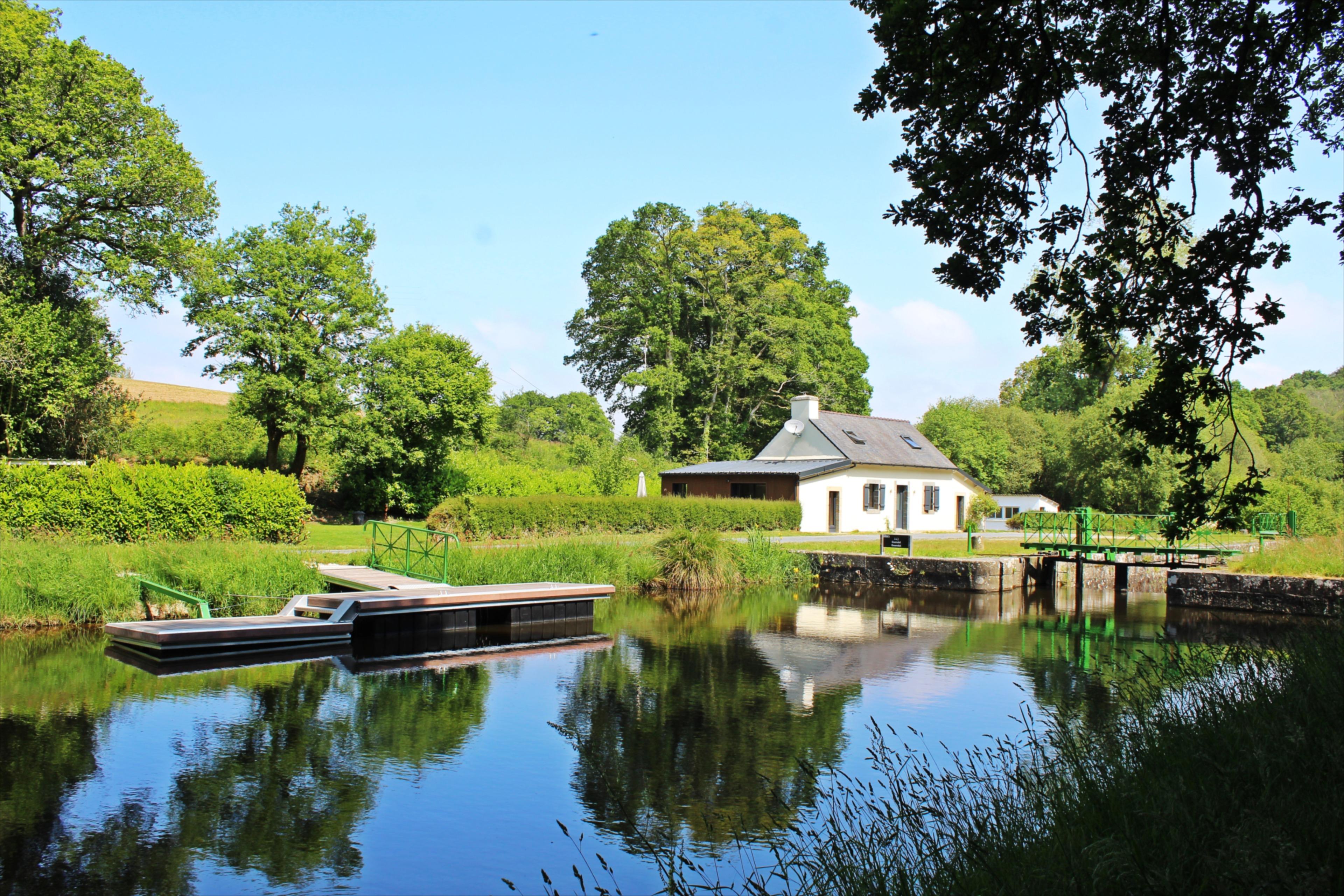 Maison nature à Plouguernevel
