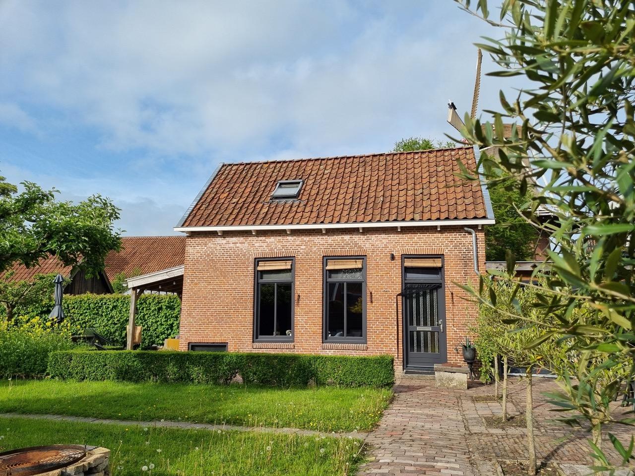Casa nella natura a Burdaard