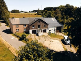 Maison nature dans Léglise