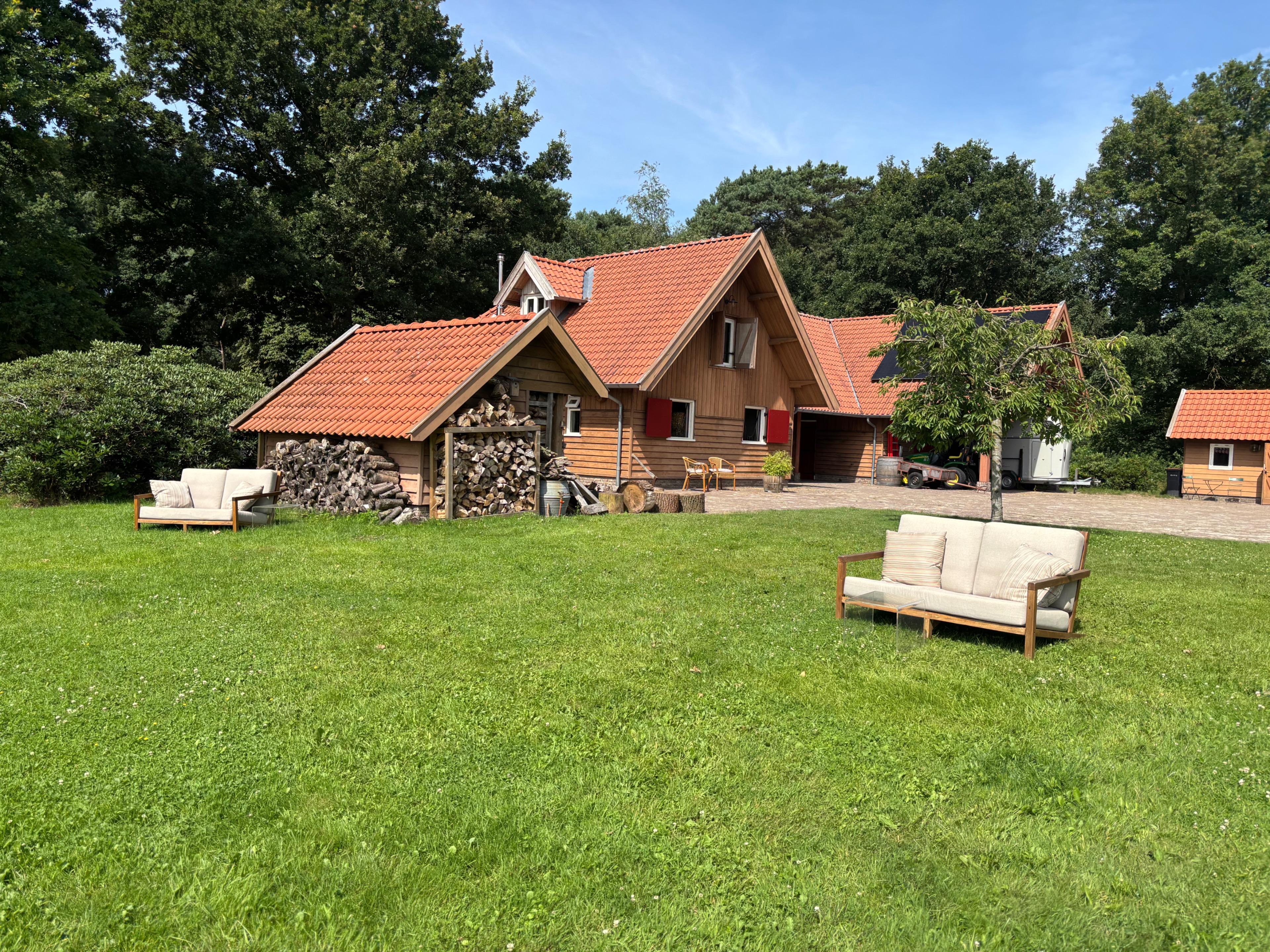 Nature house in Giethmen
