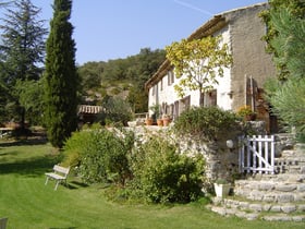 Casa nella natura a Saint Leger du Ventoux