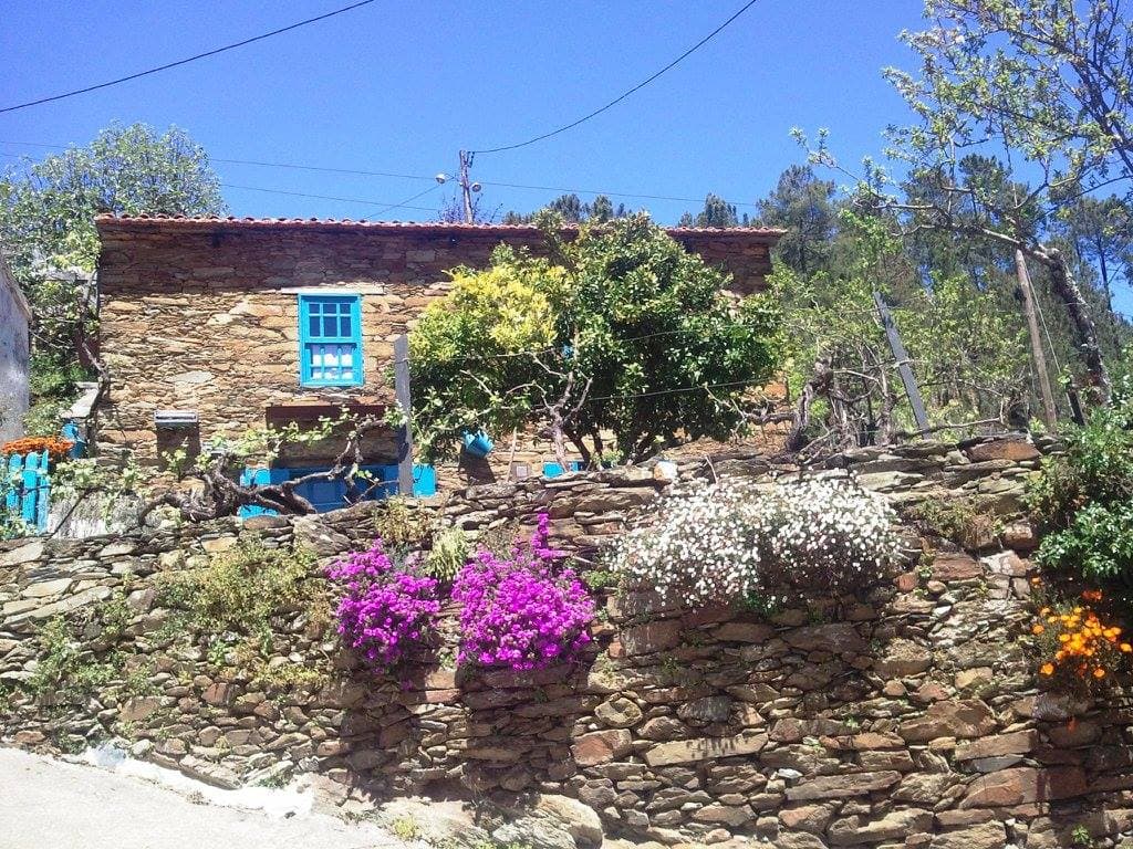 Nature house in Aguincho - Alvoco da Serra