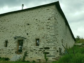 Naturhäuschen in Leynhac