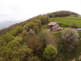 Naturhäuschen in Niella Belbo