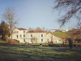 Nature house in Le Vigent