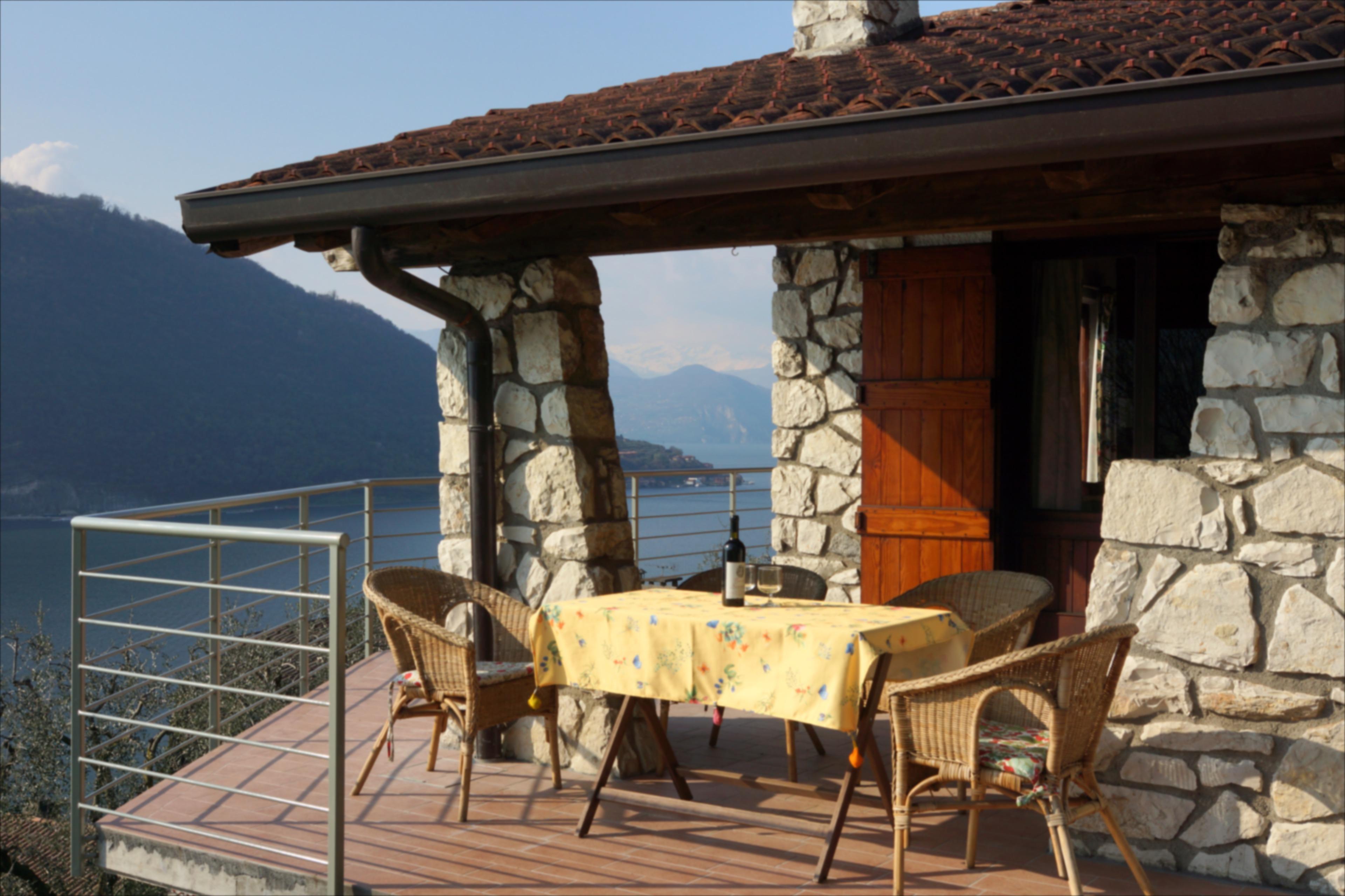 Nature house in Sale Marasino BS