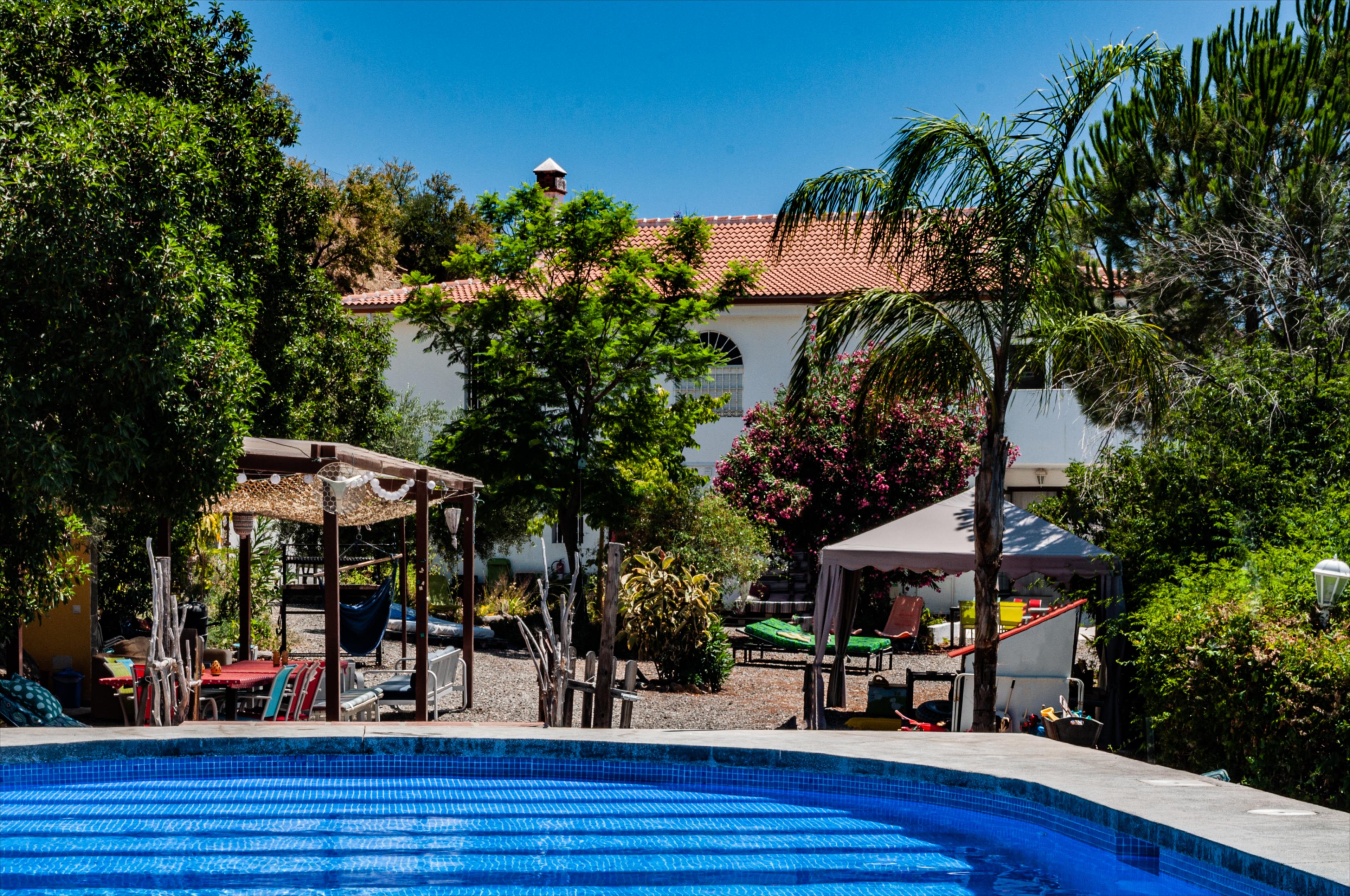 Nature house in Guaro