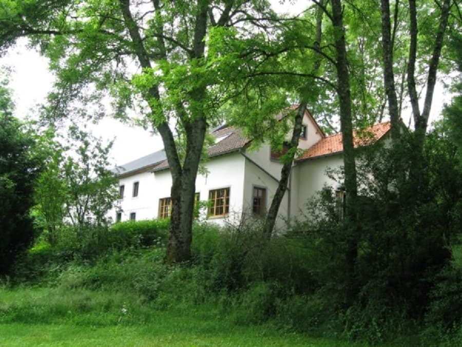 Maison nature à Ouren, Burg Reuland