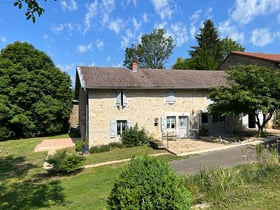 Nature house in Andelot-Morval