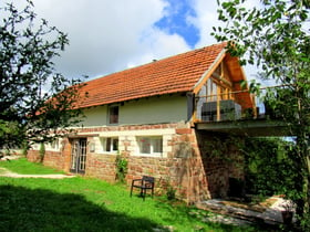 Casa nella natura a Louignac