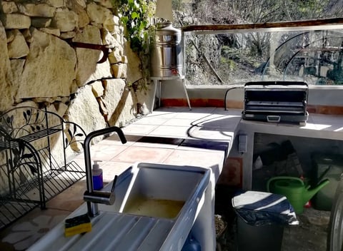 Nature house in Apricale: 10