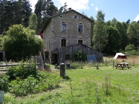 Casa nella natura a Saint Bonnet le Chastel