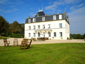 Casa nella natura a Asnières