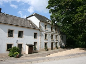 Maison nature à Léglise