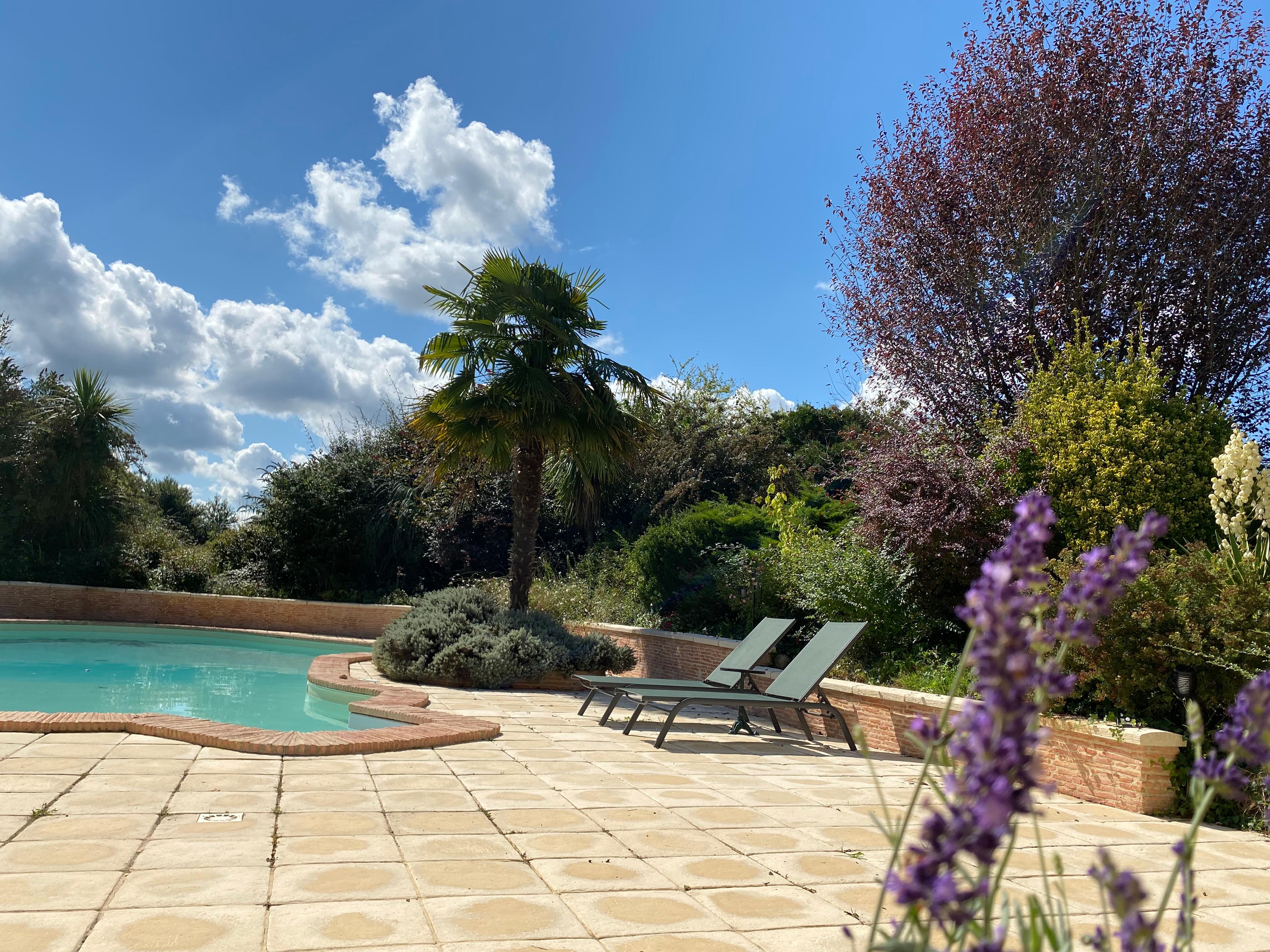 Nature house in Lamonzie-Saint-Martin