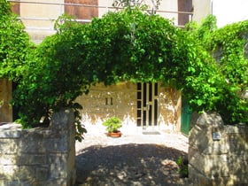 Nature house in Modica