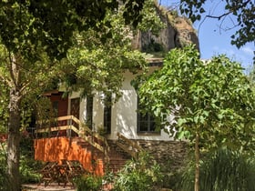 Naturhäuschen in Setenil de las Bodegas