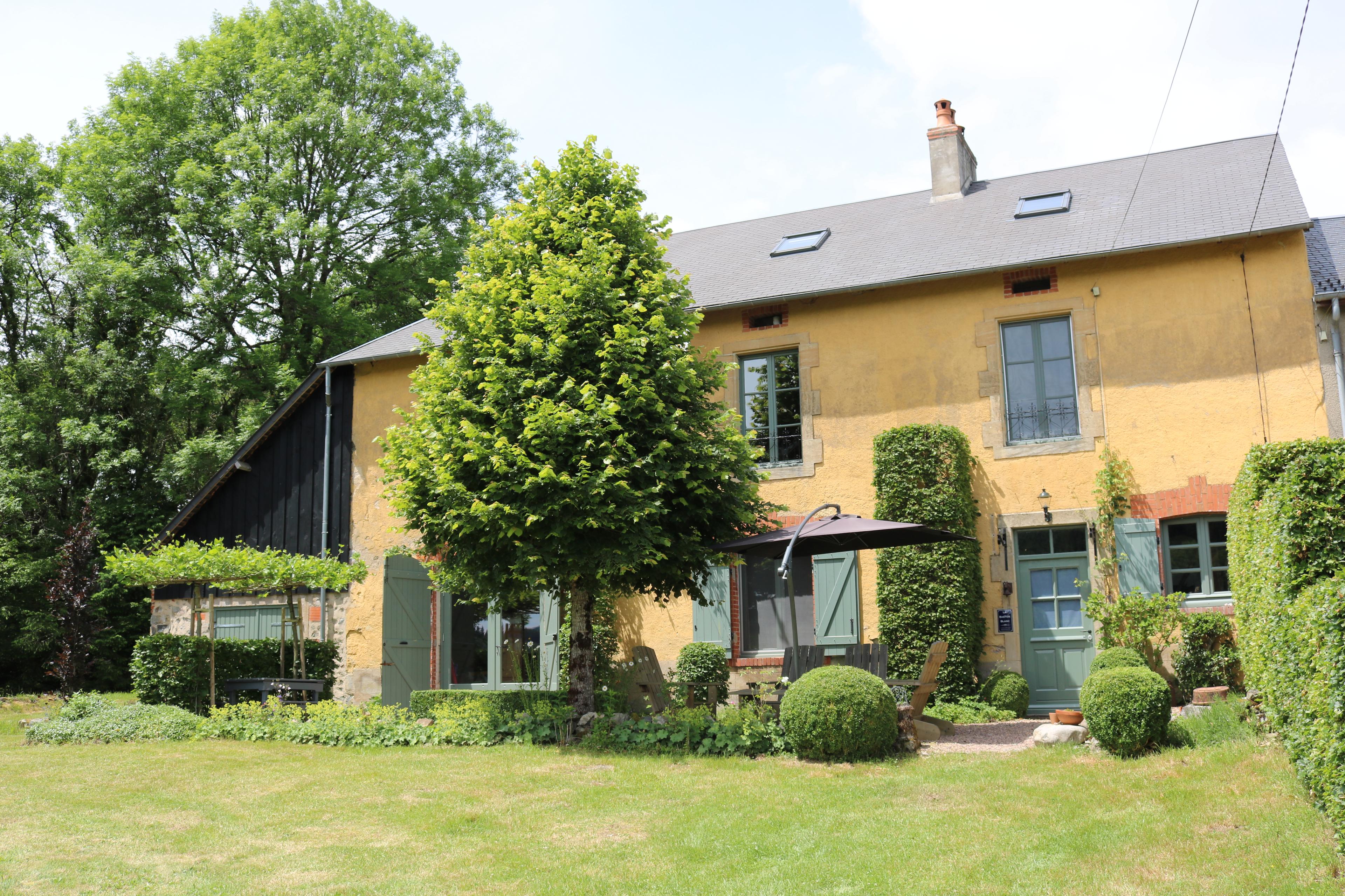 Nature house in Arleuf