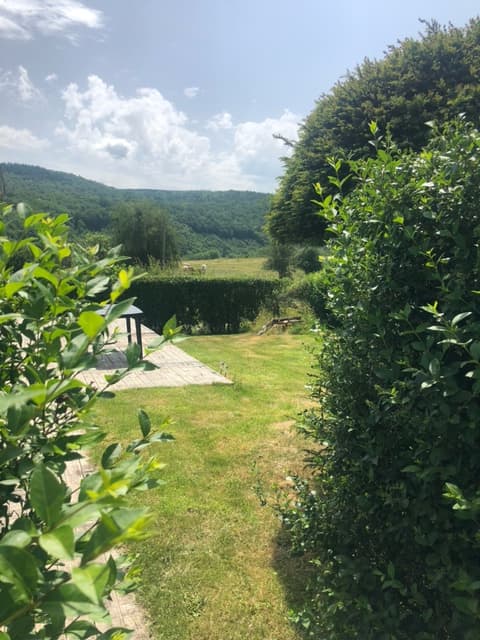 Nature house in Treignes