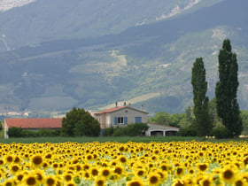 Naturhäuschen in Menglon