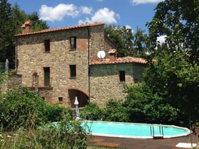 Casa nella natura a Castelnuovo Val di Cecina