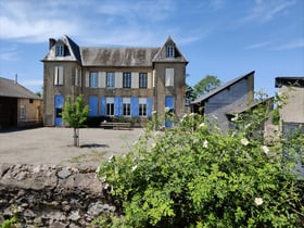 Casa nella natura a Le Puits Villapourçon