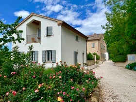 Casa nella natura a Terre Roveresche