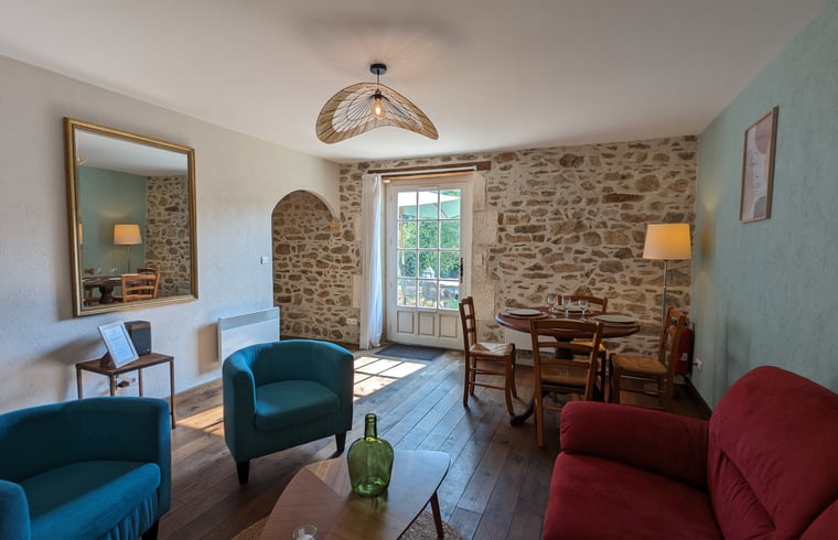 Vakantiehuis in Rouzède — foto 2